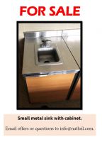 Cabinet/Counter with Small Sink